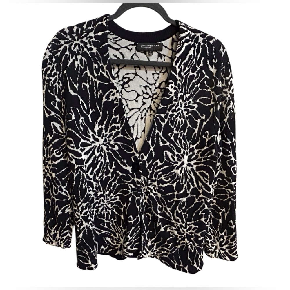 Jones New York Collection Black & White Floral Cardigan